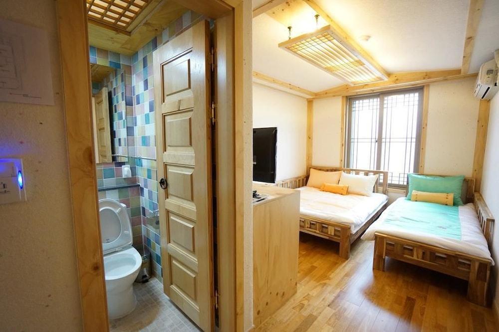 Hotel Lee Kang Ga 2*